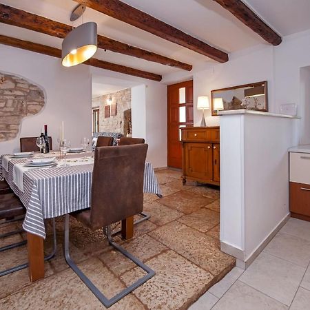 Holiday Apartment Daria 20 Rovinj Exteriör bild