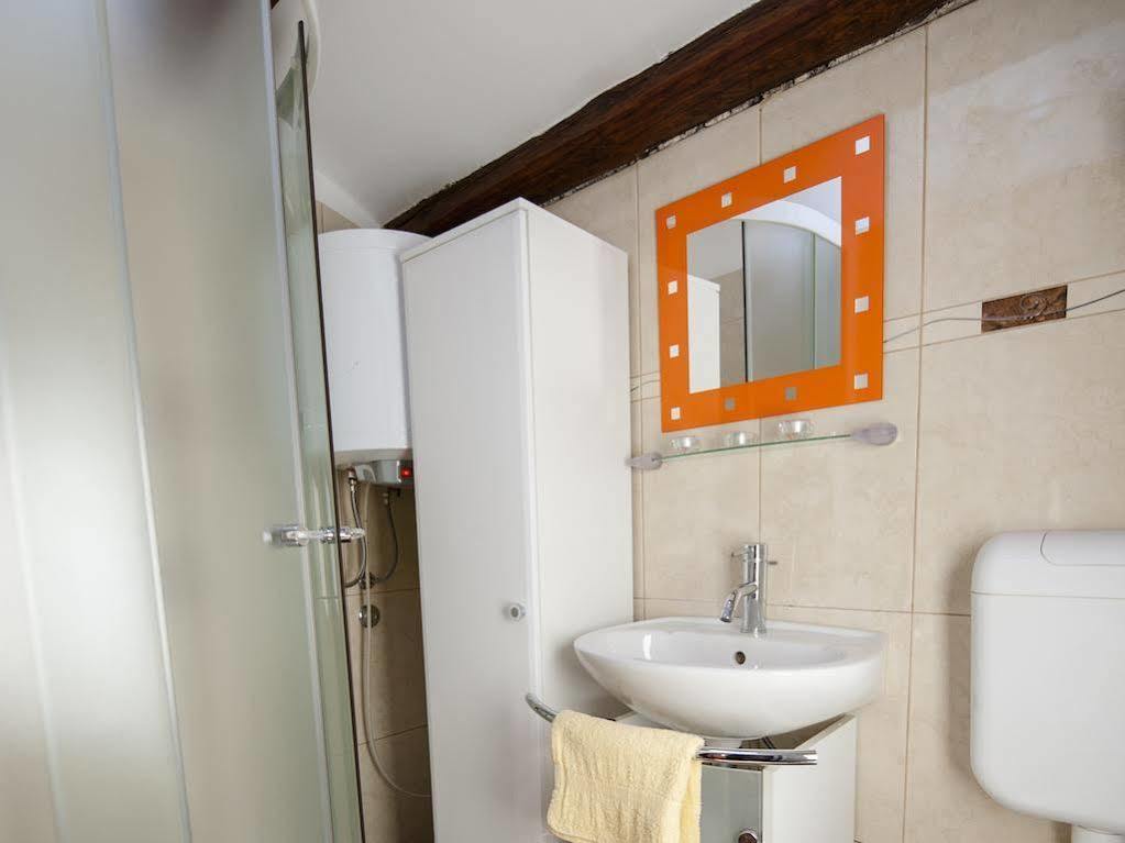 Holiday Apartment Daria 20 Rovinj Exteriör bild